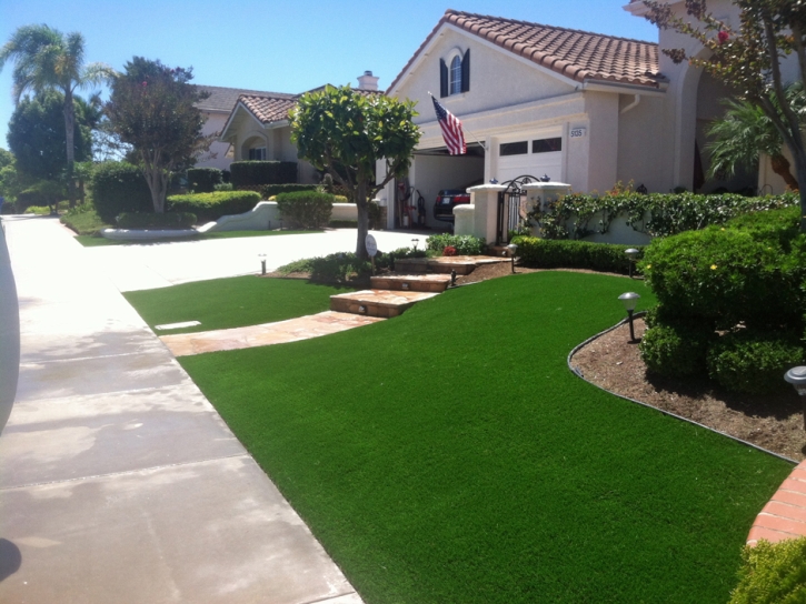 Green Lawn Vadito, New Mexico Gardeners, Front Yard Landscaping